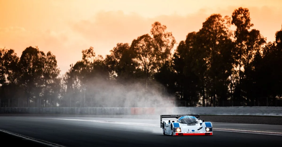 découvrez l'univers passionnant des sports mécaniques, des courses automobiles aux compétitions de moto, avec actualités, événements et performances des pilotes.